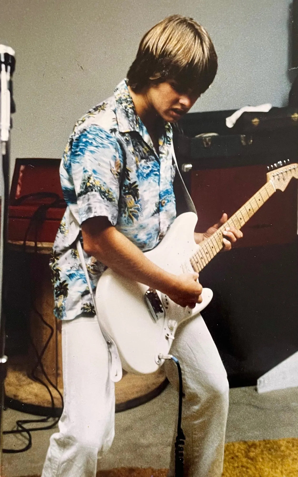 Hawaiian shirt strat